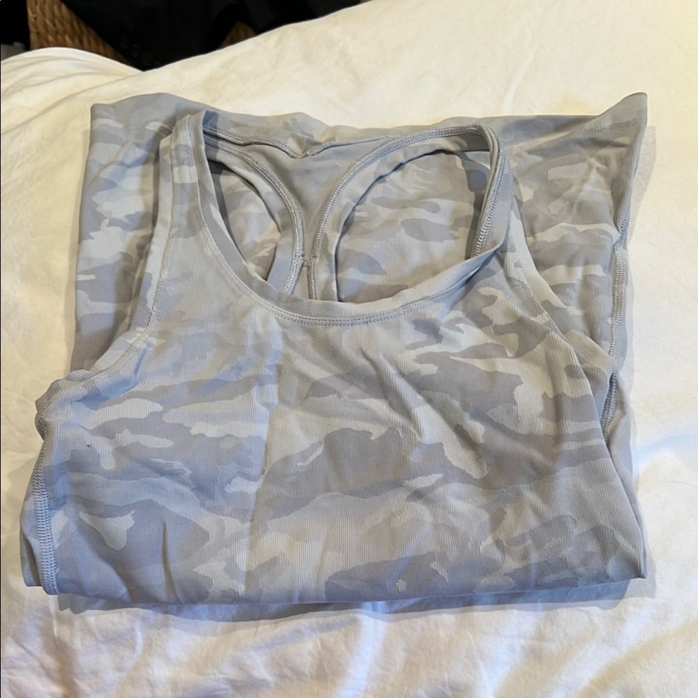 Lululemon Athletica Gray Sleeveless Tank Top